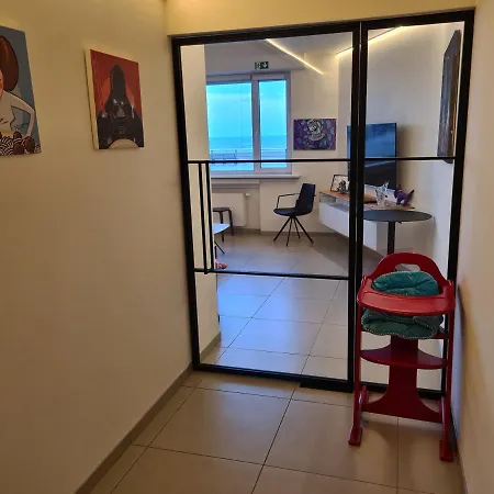 Frontaal Gelijkvloers Seaview 80m² 2 Slp Apartmán *