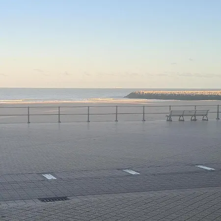 Apartmán Frontaal Gelijkvloers Seaview 80m² 2 Slp Ostende