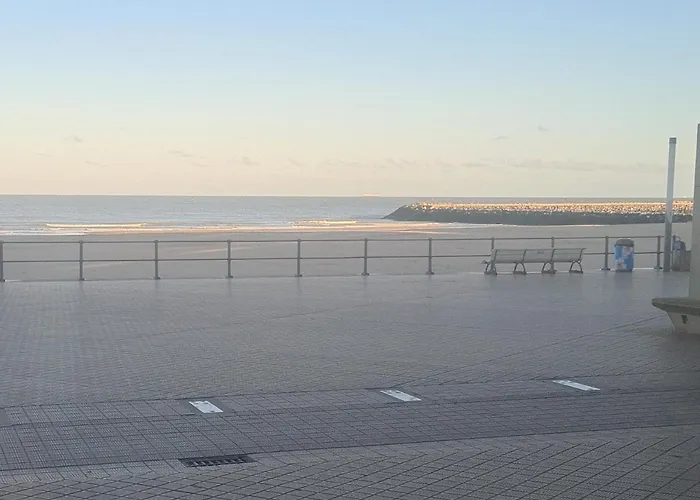 Apartmán Frontaal Gelijkvloers Seaview 80m² 2 Slp Ostende